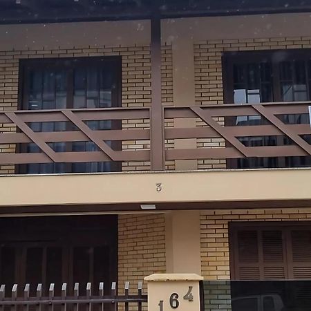 Casa Em Bombinhas Almeida E Moraes Perto Da Praia Extérieur photo